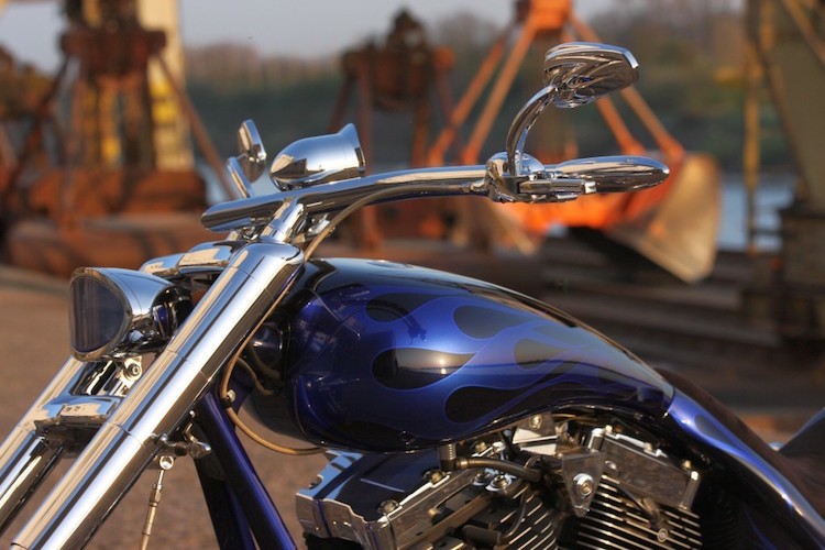 Tram tro truoc moto Harley-Davidson do “khung” tai Duc-Hinh-3